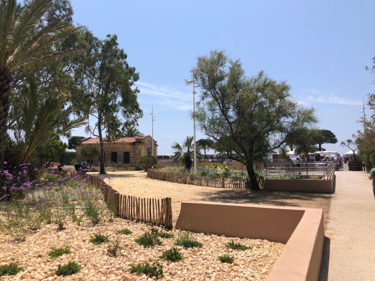 Studio Bord De Mer Et Vue Sur Mer Wifi Offert La Seyne-sur-Mer Exterior photo